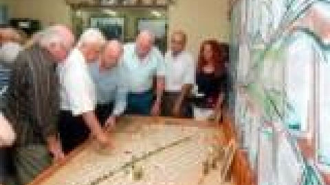 בית גרושקביץ - א. חנוכת  הבית_jpg.jpg
