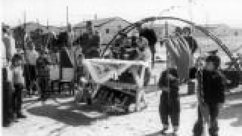 מעברה, חגיגת נטיעות בטו בשבט, עם ראש המועצה משה גושן_jpg.jpg