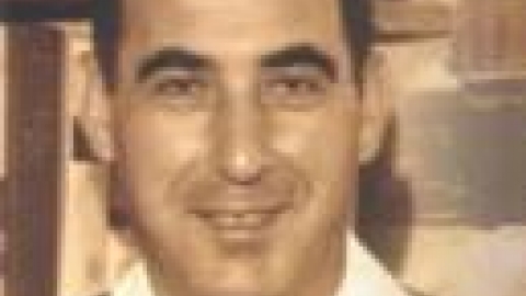 משה גושן ראש המועצה השלישי וראש העיר הראשון_jpg.jpg