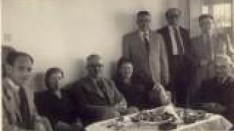 מועצה מקומית ישיבה חגיגית בבית ראש המועצה גרושקביץ_jpg.jpg