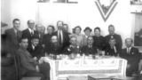 מועצה מקומית, ועדת הספורט בישיבה חגיגית במרכז גרושקביץ ופוגלמן באדיבות אסתי סגל_jpg.jpg