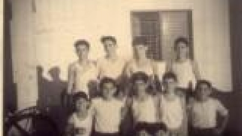 בית ספר אחדות ספורט, נבחרת הכדורסל_jpg.jpg