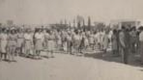 בית ספר אחדות שונות, מסדר סיום שנת לימודים 1941 באדיבות כץ_jpg.jpg