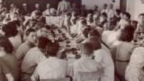 בית ספר אחדות חגים, סדר פסח 1942, סדר משותף לילדי ומורי ביהס_JPG.JPG
